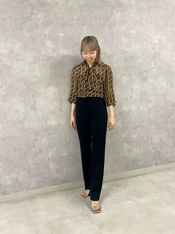 GRACE CONTINENTAL Abe コーディネート画像