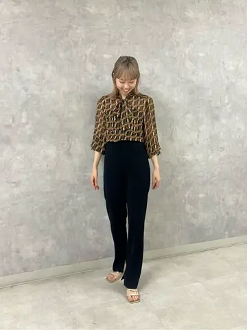 GRACE CONTINENTAL Abe コーディネート画像