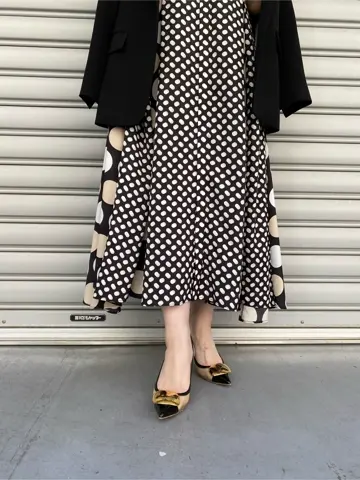 GRACE CONTINENTAL 青木育日 コーディネート画像