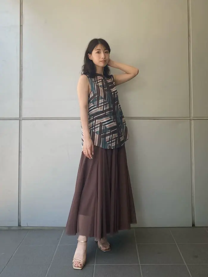 GRACE CONTINENTAL 青木育日 コーディネート画像