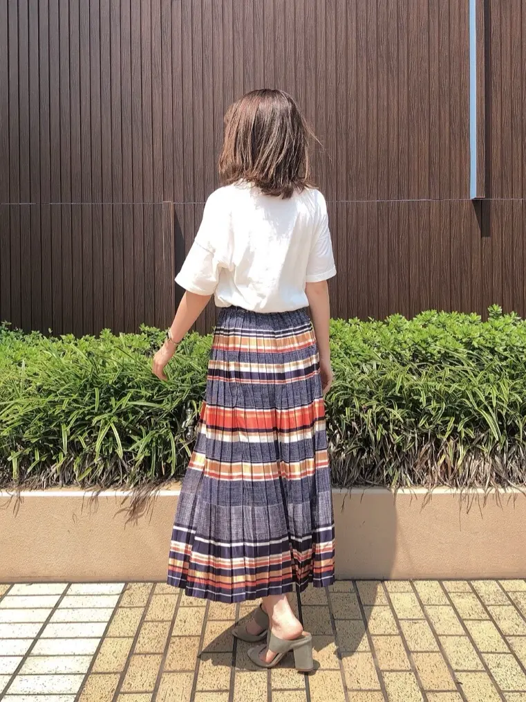 GRACE CONTINENTAL minami コーディネート画像