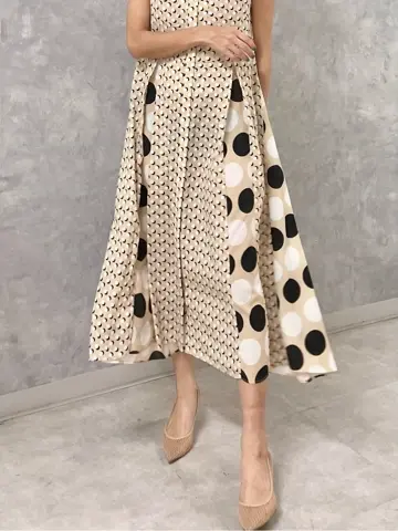 GRACE CONTINENTAL  Sekine コーディネート画像