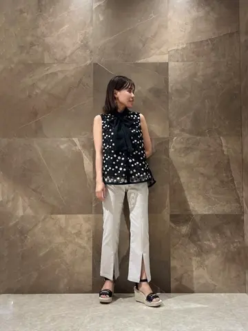 GRACE CONTINENTAL 穐山　香織 コーディネート画像