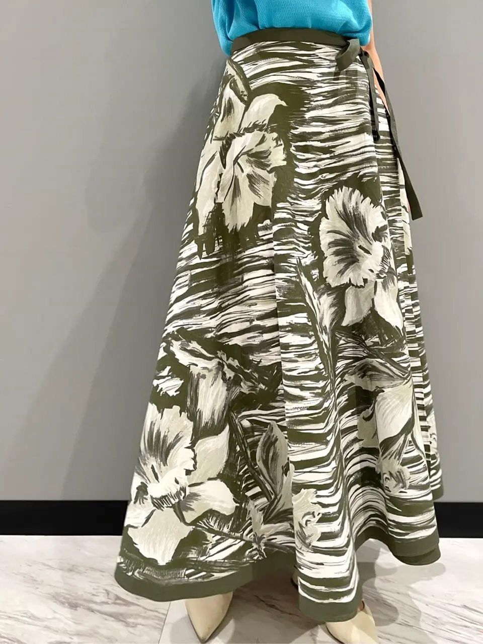 GRACE CONTINENTAL yoshi コーディネート画像