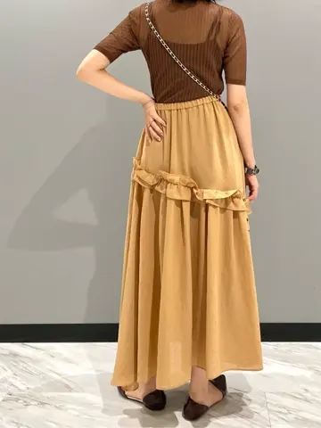 GRACE CONTINENTAL yoshi コーディネート画像