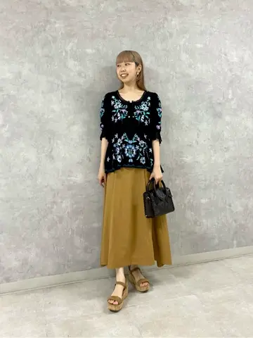 GRACE CONTINENTAL Abe コーディネート画像