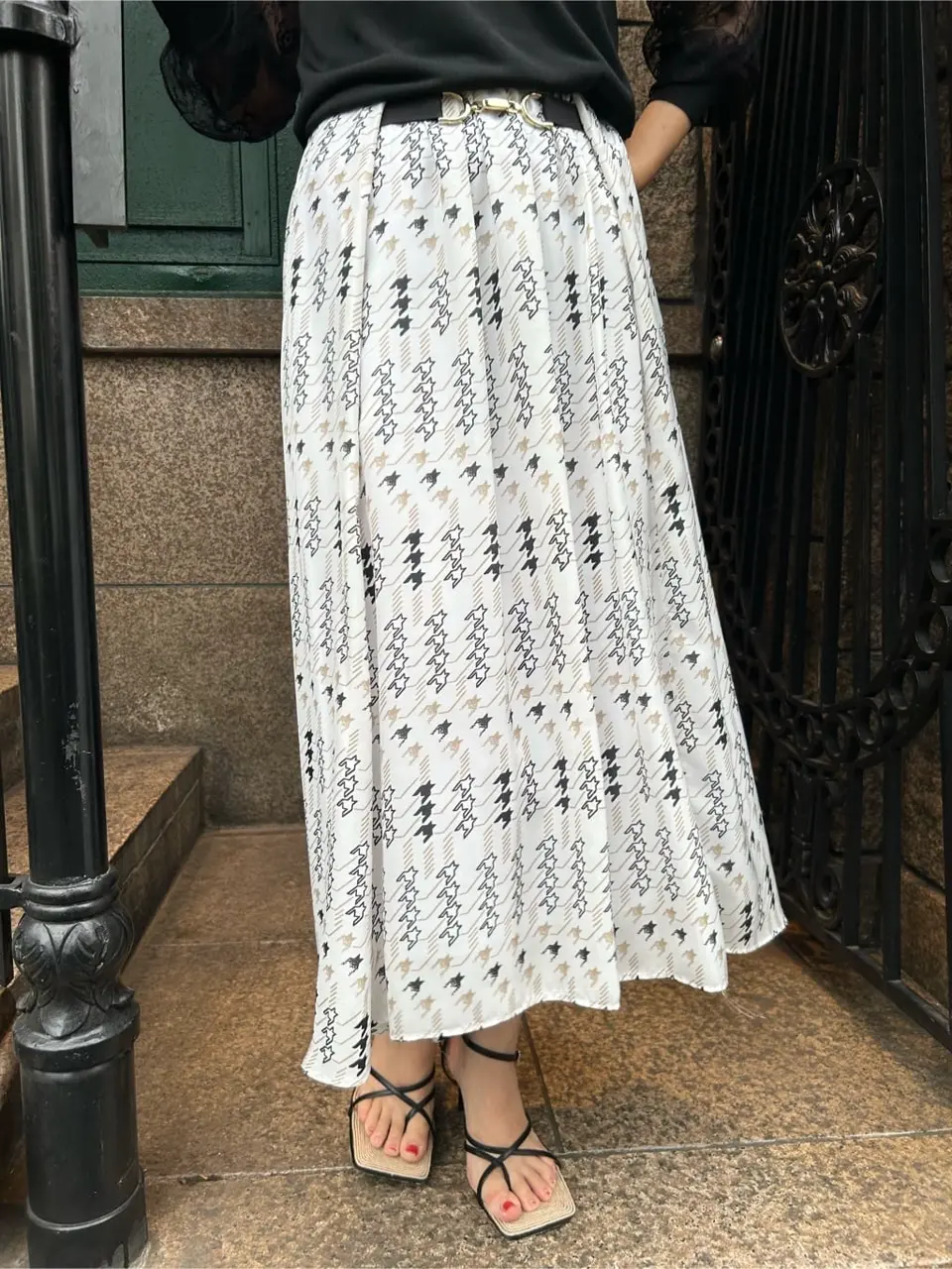 GRACE CONTINENTAL 佐藤　優里香 コーディネート画像