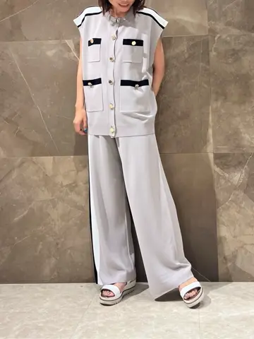 GRACE CONTINENTAL 穐山　香織 コーディネート画像