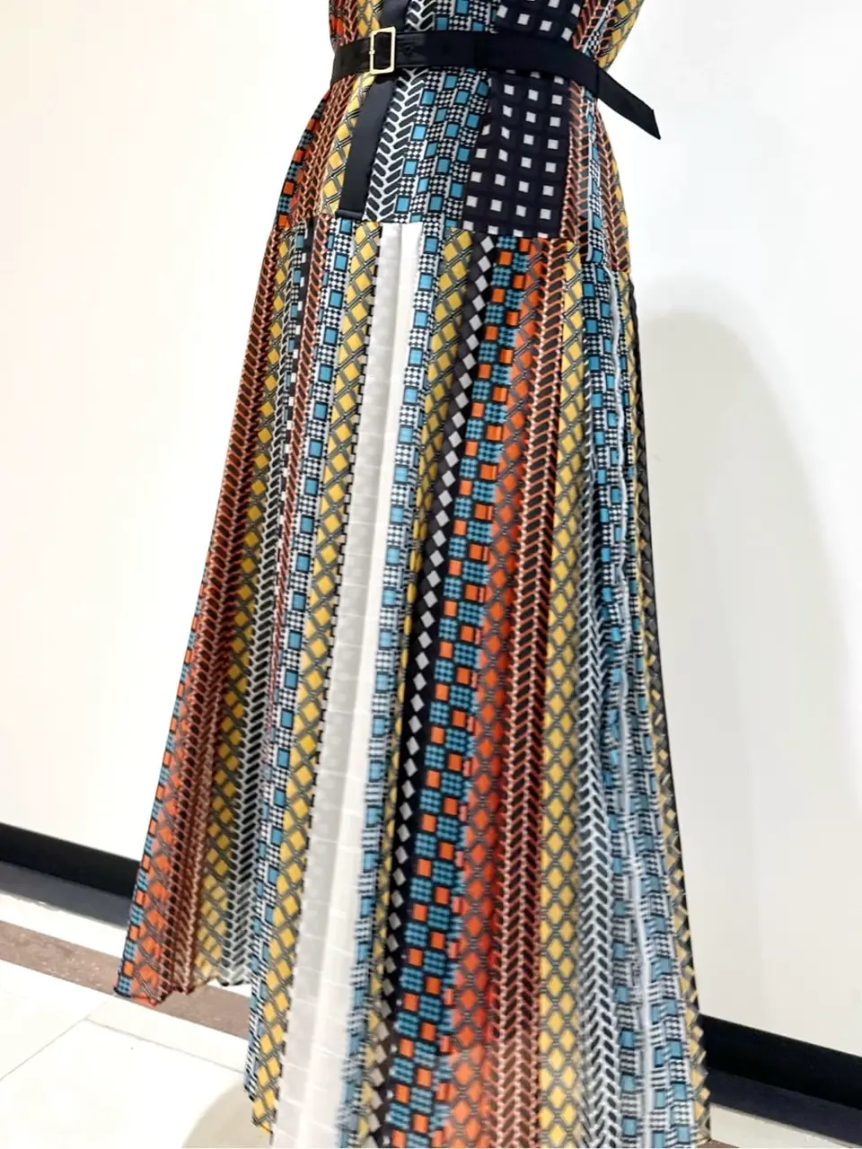 GRACE CONTINENTAL MORITA AI コーディネート画像