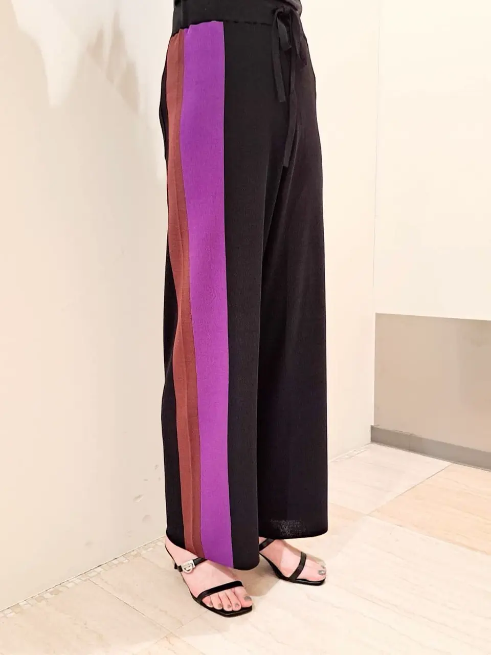 GRACE CONTINENTAL 今野　志保 コーディネート画像