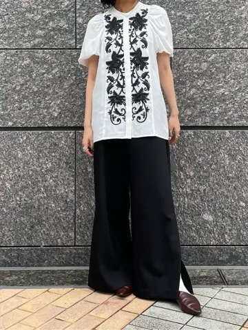 GRACE CONTINENTAL yoshi コーディネート画像