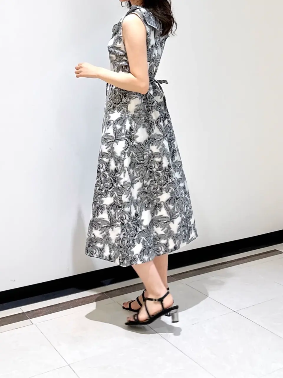 GRACE CONTINENTAL MORITA AI コーディネート画像