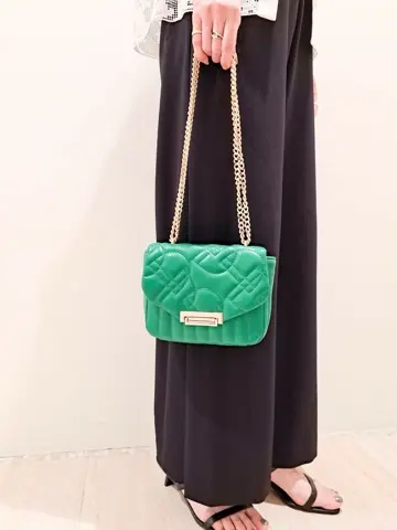 GRACE CONTINENTAL 今野　志保 コーディネート画像