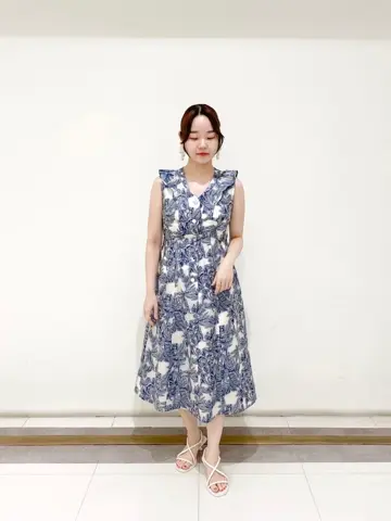 GRACE CONTINENTAL SAYUMI Nagashima コーディネート画像