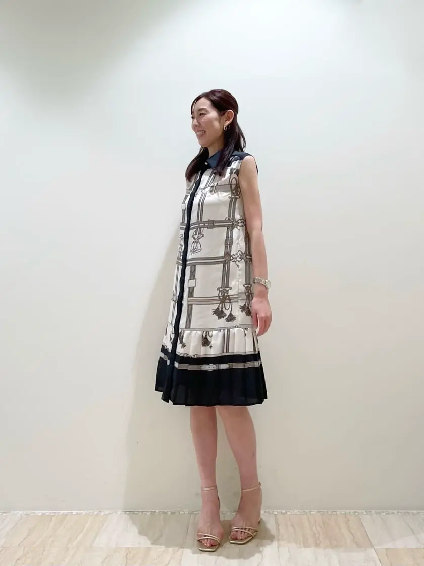 GRACE CONTINENTAL 赤間　 コーディネート画像