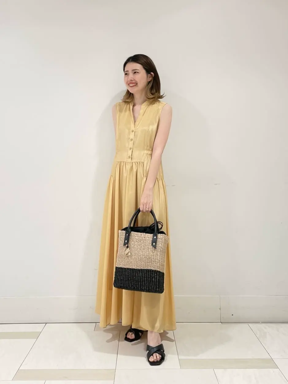 GRACE CONTINENTAL minami コーディネート画像