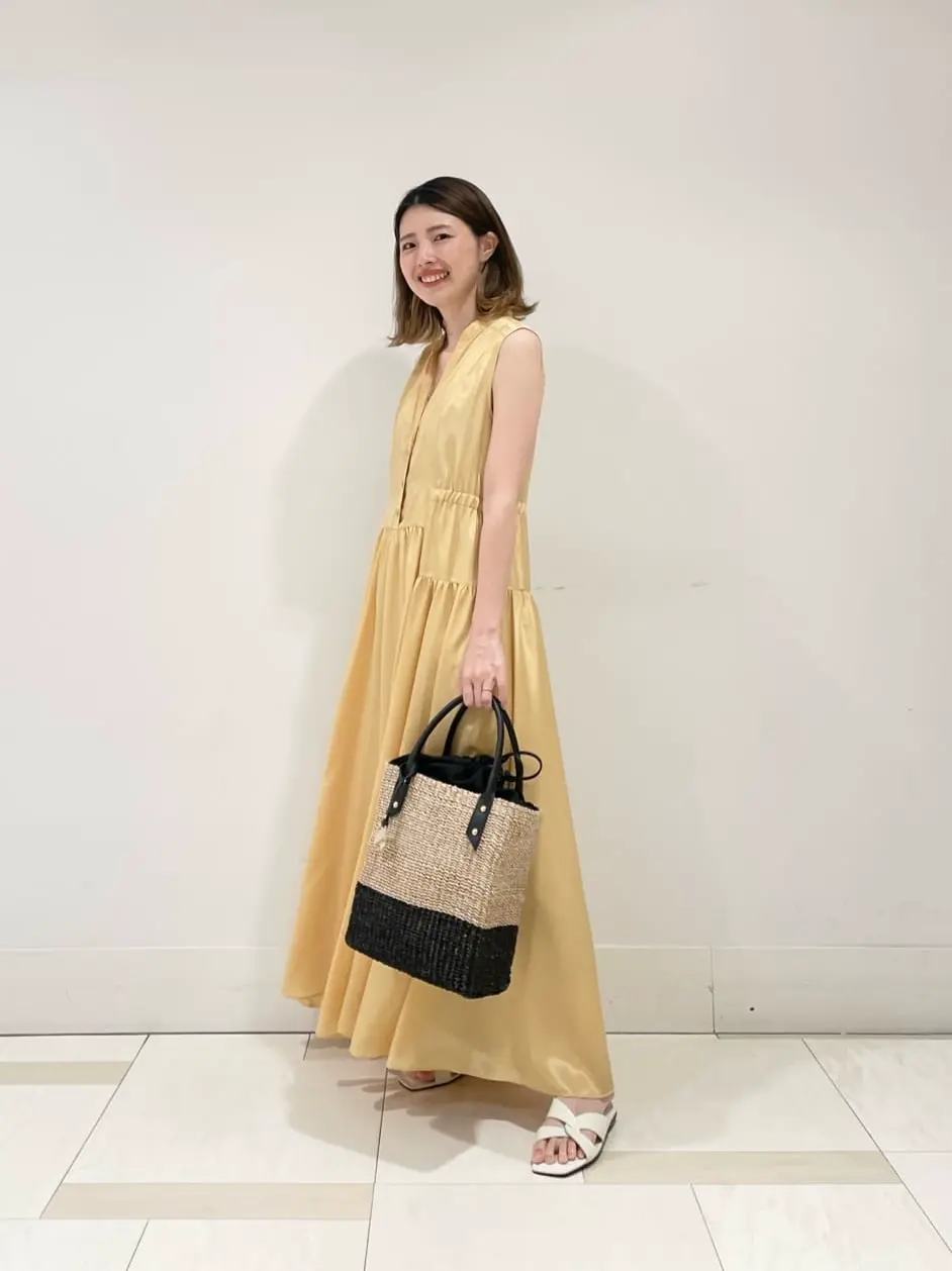 GRACE CONTINENTAL minami コーディネート画像