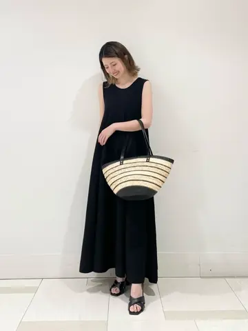 GRACE CONTINENTAL minami コーディネート画像