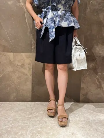 GRACE CONTINENTAL 穐山　香織 コーディネート画像