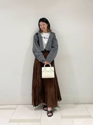 GRACE CONTINENTAL minami コーディネート画像