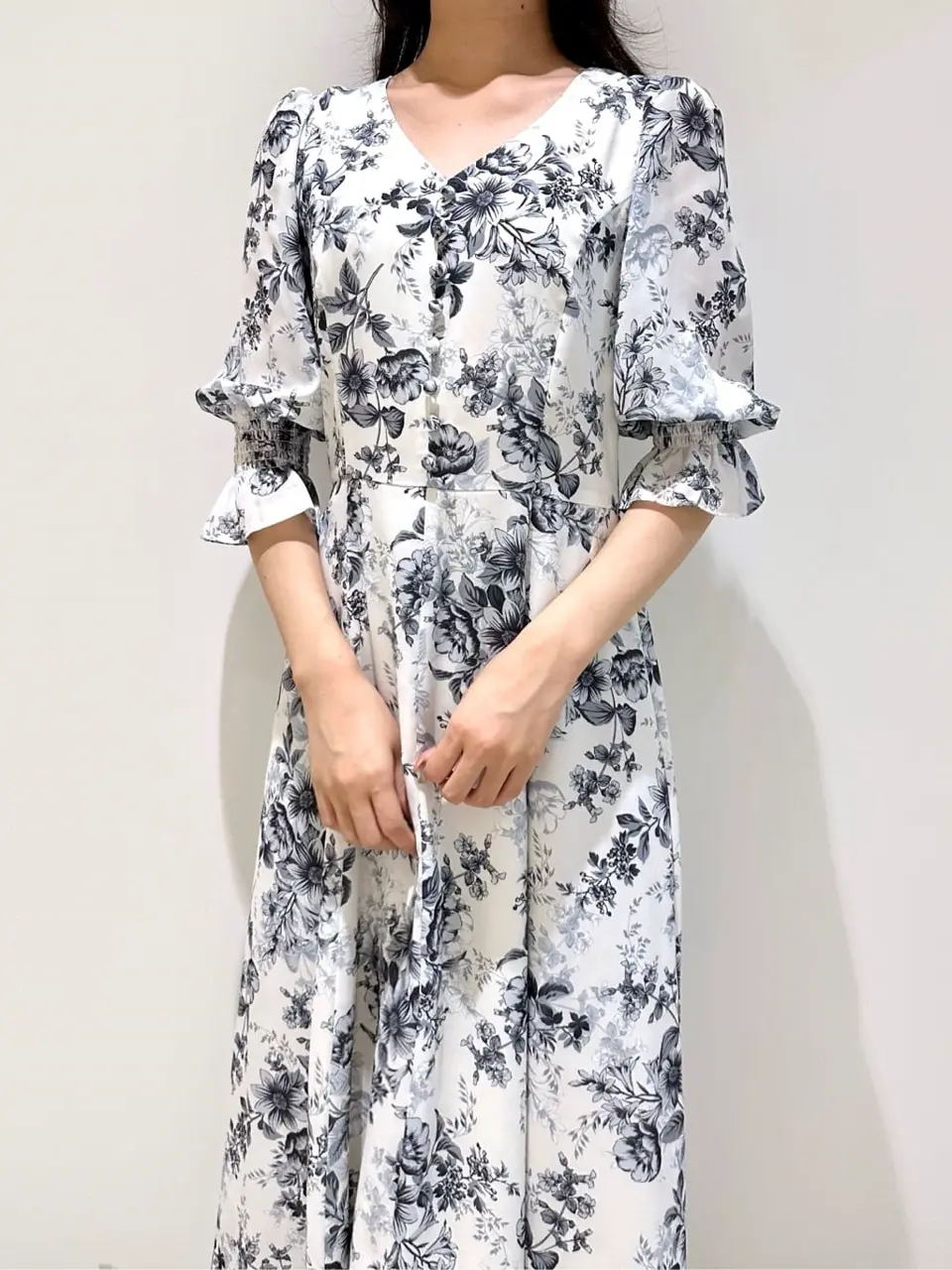 GRACE CONTINENTAL MORITA AI コーディネート画像