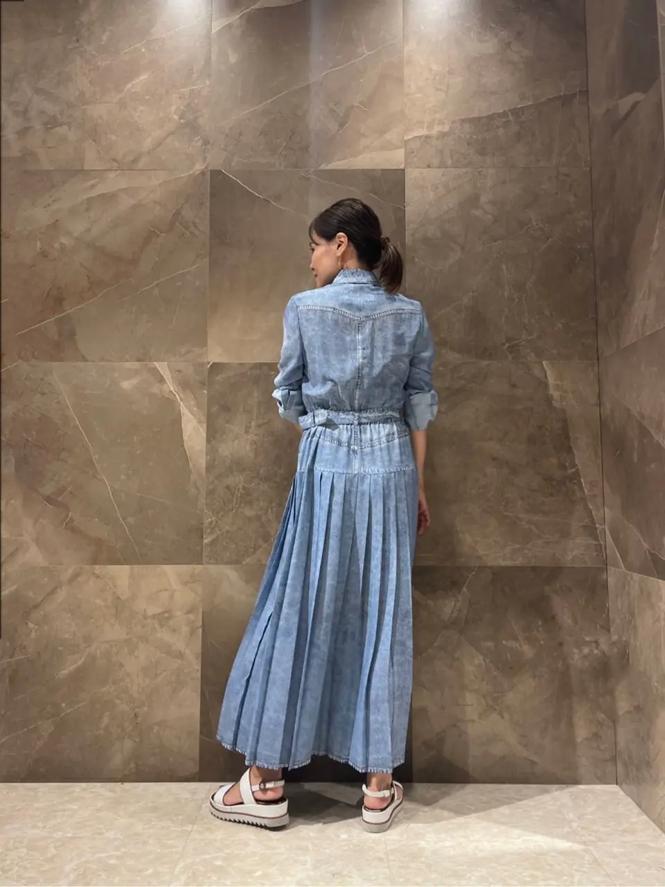 GRACE CONTINENTAL 穐山　香織 コーディネート画像