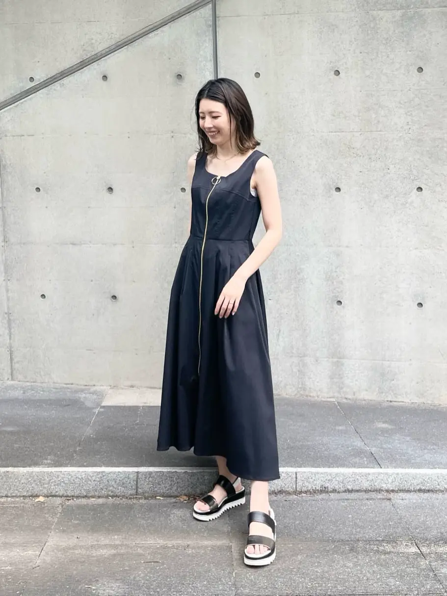 GRACE CONTINENTAL minami コーディネート画像