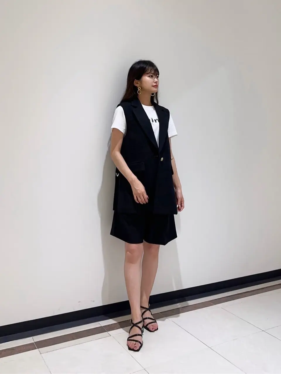 GRACE CONTINENTAL MORITA AI コーディネート画像