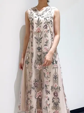 GRACE CONTINENTAL MORITA AI コーディネート画像