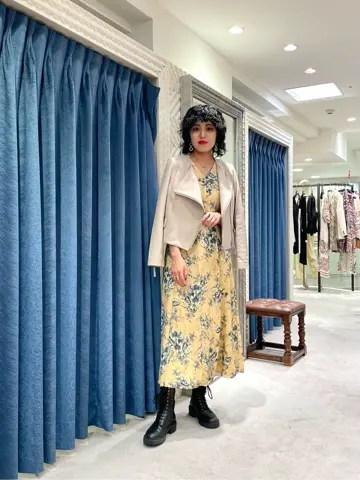 GRACE CONTINENTAL yoshi コーディネート画像