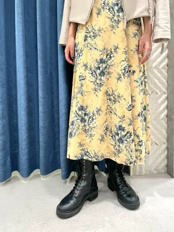 GRACE CONTINENTAL yoshi コーディネート画像