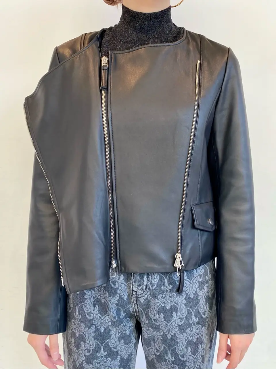 GRACE CONTINENTAL Abe コーディネート画像