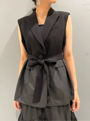 GRACE CONTINENTAL yoshi コーディネート画像