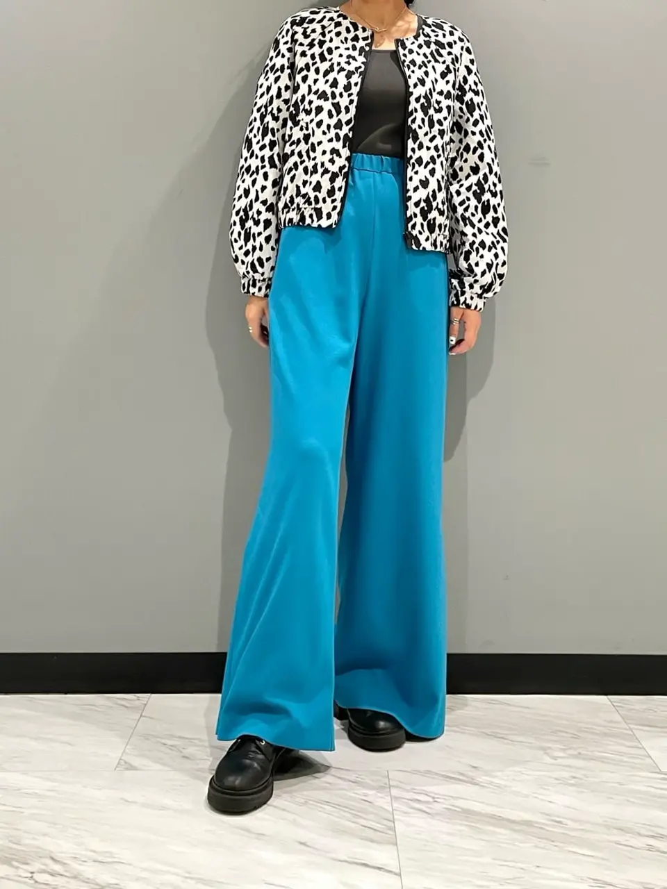 GRACE CONTINENTAL yoshi コーディネート画像