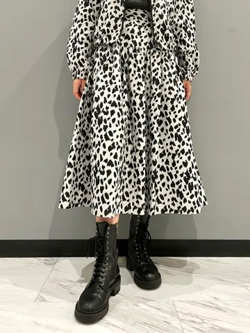 GRACE CONTINENTAL yoshi コーディネート画像