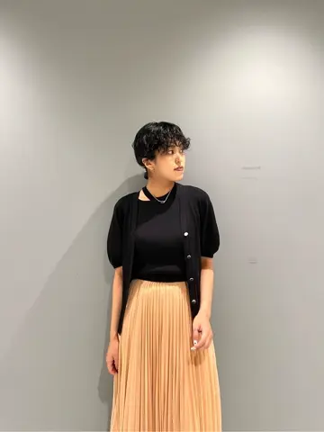 GRACE CONTINENTAL yoshi コーディネート画像