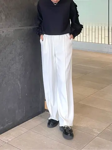 GRACE CONTINENTAL yoshi コーディネート画像