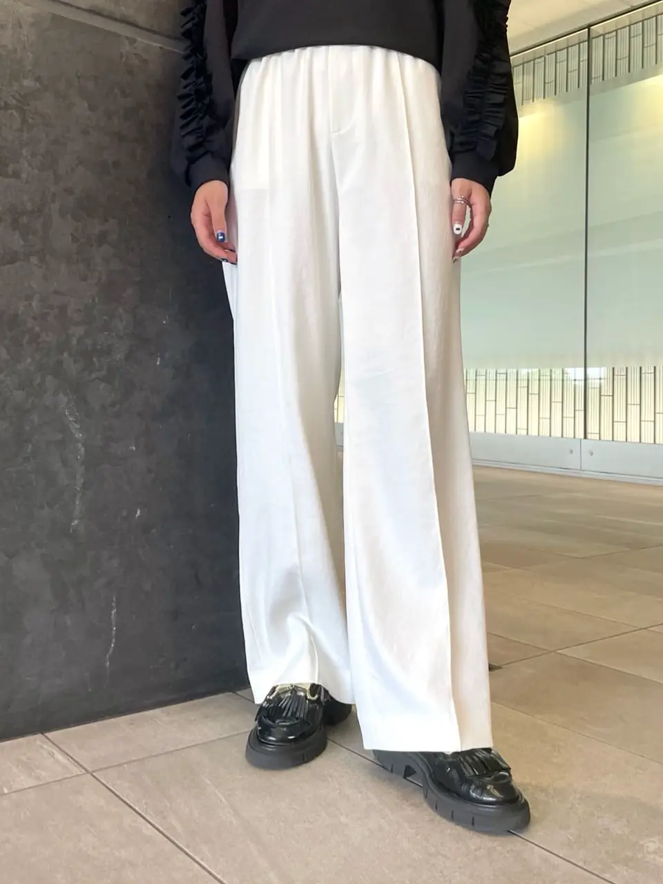 GRACE CONTINENTAL yoshi コーディネート画像