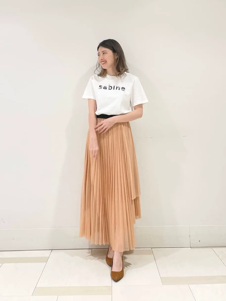 GRACE CONTINENTAL minami コーディネート画像