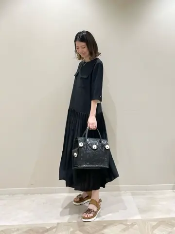 GRACE CONTINENTAL minami コーディネート画像