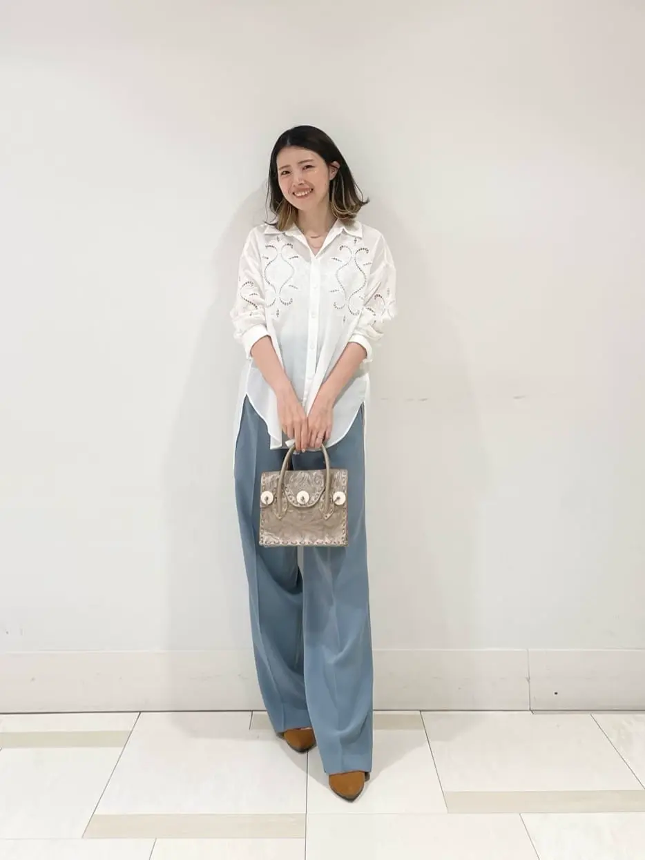 GRACE CONTINENTAL minami コーディネート画像