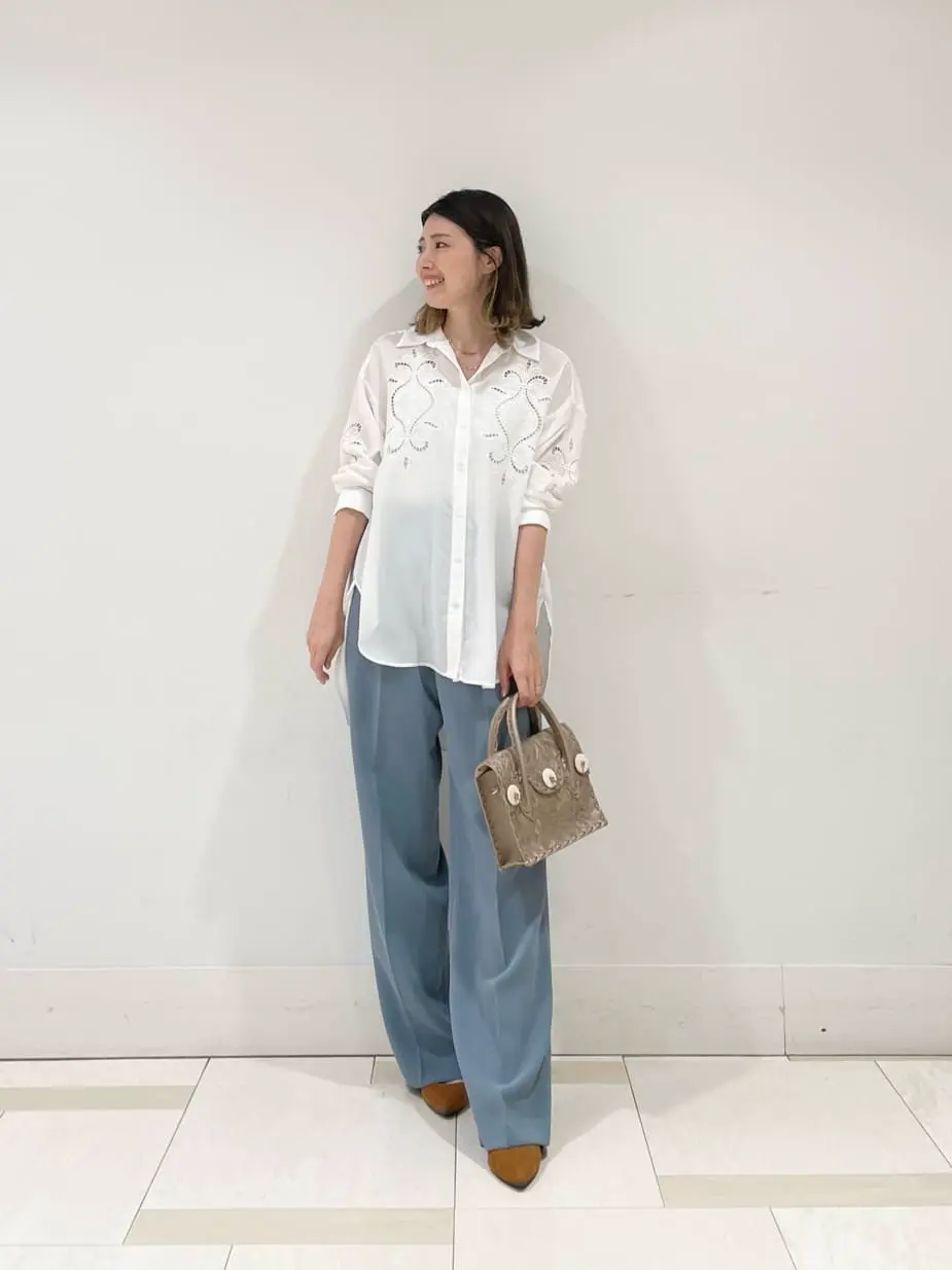 GRACE CONTINENTAL minami コーディネート画像