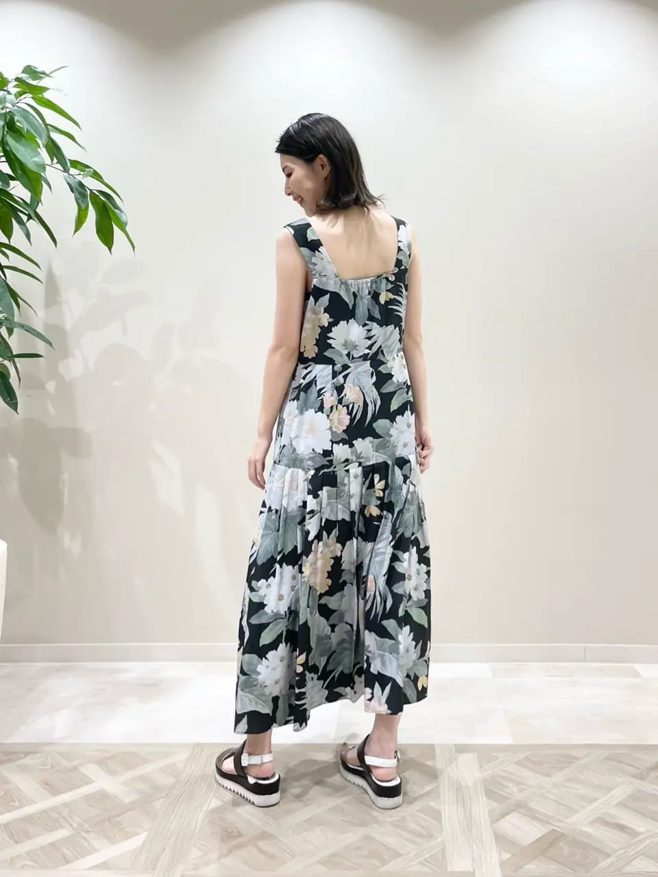 GRACE CONTINENTAL minami コーディネート画像