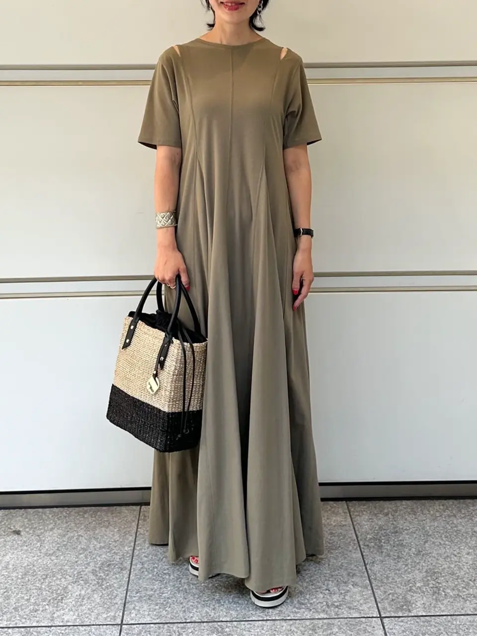 GRACE CONTINENTAL 尾田亜沙美 コーディネート画像