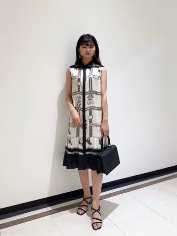 GRACE CONTINENTAL MORITA AI コーディネート画像