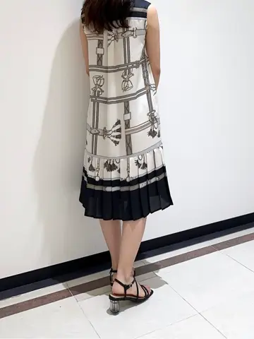 GRACE CONTINENTAL MORITA AI コーディネート画像