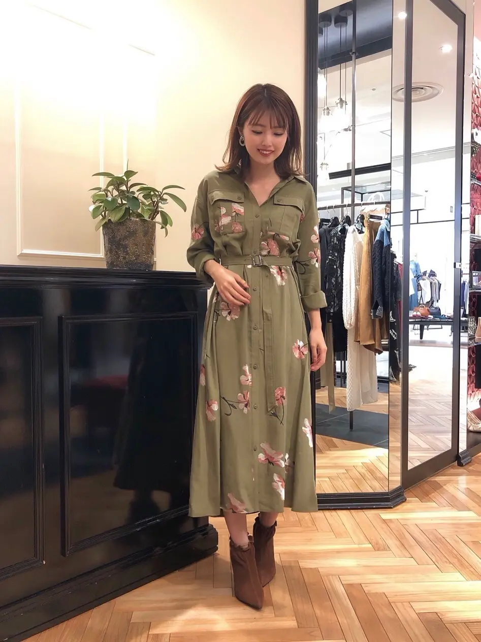 GRACE CONTINENTAL minami コーディネート画像