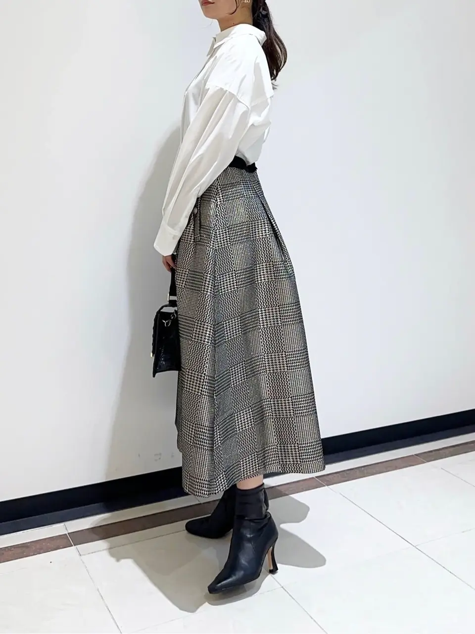 GRACE CONTINENTAL MORITA AI コーディネート画像