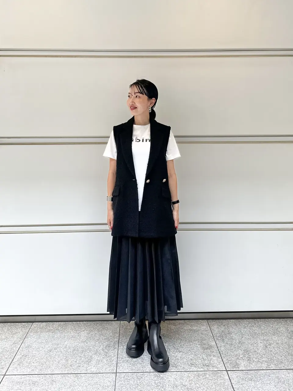  尾田亜沙美 コーディネート画像