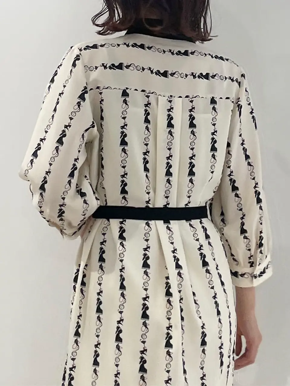 GRACE CONTINENTAL Yuuki NOZAWA コーディネート画像